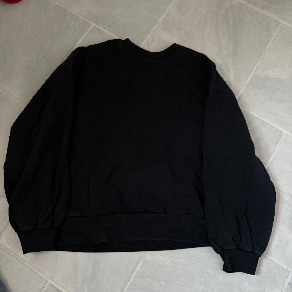 everlane organic cotton black heavyweight pullover sweatshirt